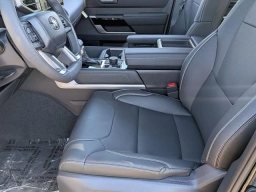 Toyota Tundra 4WD Limited CrewMax 5.5' Bed (Natl) 2026