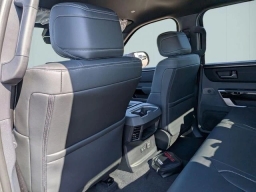 Toyota Tundra 4WD Limited CrewMax 5.5' Bed (Natl) 2026