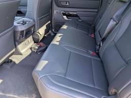 Toyota Tundra 4WD Limited CrewMax 5.5' Bed (Natl) 2026