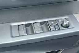 Toyota Tundra 4WD Platinum CrewMax 5.5' Bed (Natl) 2026