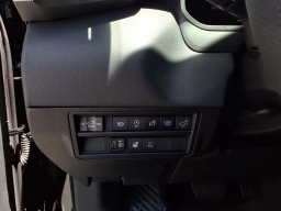 Toyota Tundra 4WD Limited CrewMax 5.5' Bed (Natl) 2026