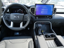 Toyota Tundra 4WD Limited CrewMax 5.5' Bed (Natl) 2026
