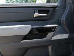 Toyota Tundra 4WD Limited CrewMax 5.5' Bed (Natl) 2026