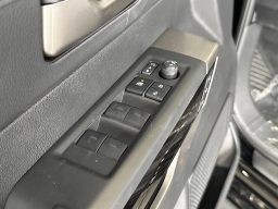 Toyota Tundra 4WD Limited CrewMax 5.5' Bed (Natl) 2026
