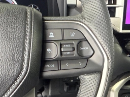 Toyota Tundra 4WD Limited CrewMax 5.5' Bed (Natl) 2026