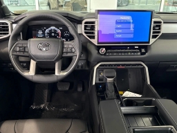 Toyota Tundra 4WD Limited CrewMax 5.5' Bed (Natl) 2026