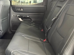 Toyota Tundra 4WD Limited CrewMax 5.5' Bed (Natl) 2026