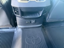 Toyota Tundra 4WD Limited CrewMax 5.5' Bed (Natl) 2025
