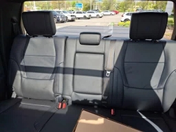 Toyota Tundra 4WD Platinum CrewMax 5.5' Bed (Natl) 2026