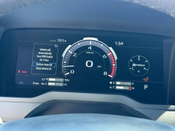 Toyota Tundra 4WD Limited CrewMax 5.5' Bed (Natl) 2026