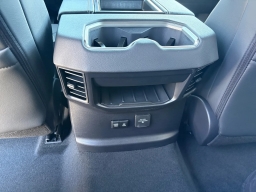 Toyota Tundra 4WD Limited CrewMax 5.5' Bed (Natl) 2026