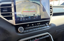 Toyota Tundra 4WD Limited CrewMax 5.5' Bed (Natl) 2026