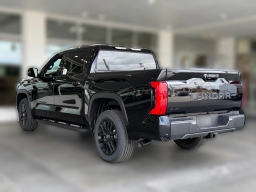 Toyota Tundra 4WD Limited CrewMax 5.5' Bed (Natl) 2026