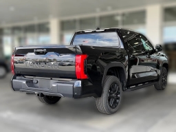 Toyota Tundra 4WD Limited CrewMax 5.5' Bed (Natl) 2026