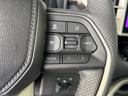 Toyota Tundra 4WD Limited CrewMax 5.5' Bed (Natl) 2026