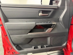Toyota Tundra 4WD Limited CrewMax 5.5' Bed (Natl) 2026