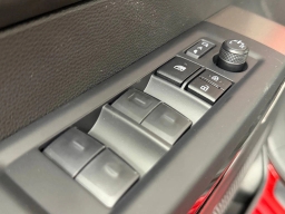 Toyota Tundra 4WD Limited CrewMax 5.5' Bed (Natl) 2026
