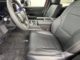 Toyota Tundra 4WD Limited CrewMax 5.5' Bed (Natl) 2026
