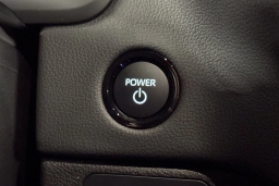 Toyota Tundra 4WD Limited Hybrid CrewMax 5.5' Bed (Natl) 2026