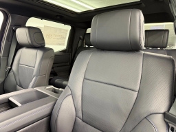 Toyota Tundra 4WD Platinum Hybrid CrewMax 5.5' Bed (Natl) 2026