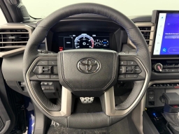 Toyota Tundra 4WD Platinum Hybrid CrewMax 5.5' Bed (Natl) 2026