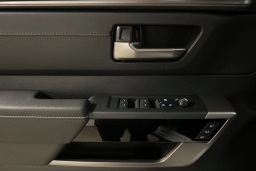 Toyota Tundra 4WD Limited Hybrid CrewMax 5.5' Bed (Natl) 2026