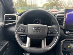 Toyota Tundra 4WD Limited Hybrid CrewMax 5.5' Bed (Natl) 2026