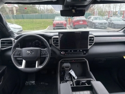 Toyota Tundra 4WD Limited Hybrid CrewMax 5.5' Bed (Natl) 2026