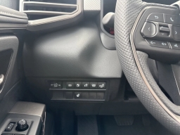 Toyota Tundra 4WD Limited Hybrid CrewMax 5.5' Bed (Natl) 2026