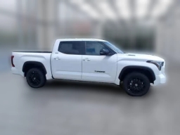 Toyota Tundra 4WD Limited Hybrid CrewMax 5.5' Bed (Natl) 2026