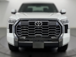 Toyota Tundra 4WD Platinum Hybrid CrewMax 6.5' Bed (Natl) 2026