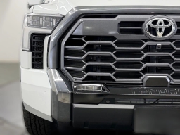 Toyota Tundra 4WD Platinum Hybrid CrewMax 6.5' Bed (Natl) 2026