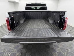 Toyota Tundra 4WD Platinum Hybrid CrewMax 6.5' Bed (Natl) 2026