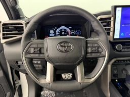 Toyota Tundra 4WD Platinum Hybrid CrewMax 6.5' Bed (Natl) 2026