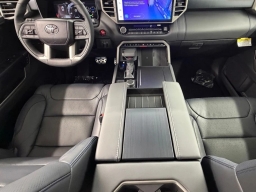 Toyota Tundra 4WD Platinum Hybrid CrewMax 6.5' Bed (Natl) 2026