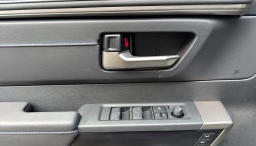 Toyota Tundra 4WD Platinum Hybrid CrewMax 6.5' Bed (Natl) 2026