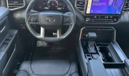 Toyota Tundra 4WD Platinum Hybrid CrewMax 6.5' Bed (Natl) 2026