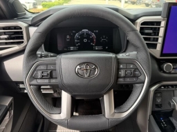 Toyota Tundra 2WD Limited CrewMax 5.5' Bed (Natl) 2026
