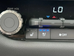Toyota Tundra 2WD Limited CrewMax 5.5' Bed (Natl) 2026