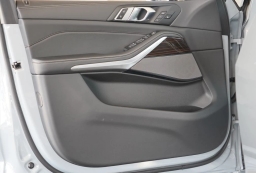 BMW X5 sDrive40i Sports Activity Vehicle 2026