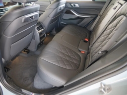 BMW X5 sDrive40i Sports Activity Vehicle 2026