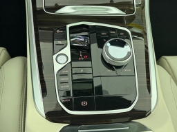 BMW X5 sDrive40i Sports Activity Vehicle 2026