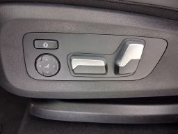 BMW X5 sDrive40i Sports Activity Vehicle 2026