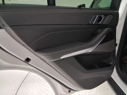 BMW X5 sDrive40i Sports Activity Vehicle 2026