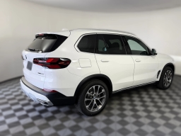 BMW X5 sDrive40i Sports Activity Vehicle 2026
