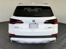 BMW X5 sDrive40i Sports Activity Vehicle 2026