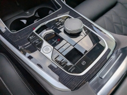 BMW X5 sDrive40i Sports Activity Vehicle 2026