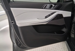 BMW X5 sDrive40i Sports Activity Vehicle 2026