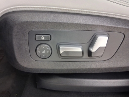 BMW X5 sDrive40i Sports Activity Vehicle 2026