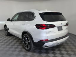 BMW X5 sDrive40i Sports Activity Vehicle 2026